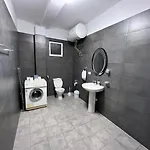 House Center 3 Elbasan
