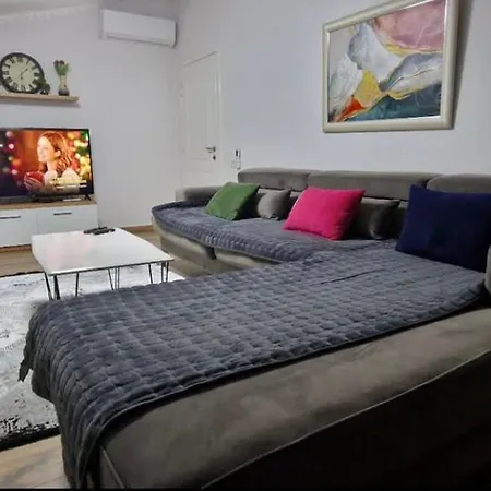 Appartement House Center 3