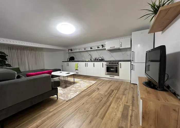 House Center 3 Elbasan